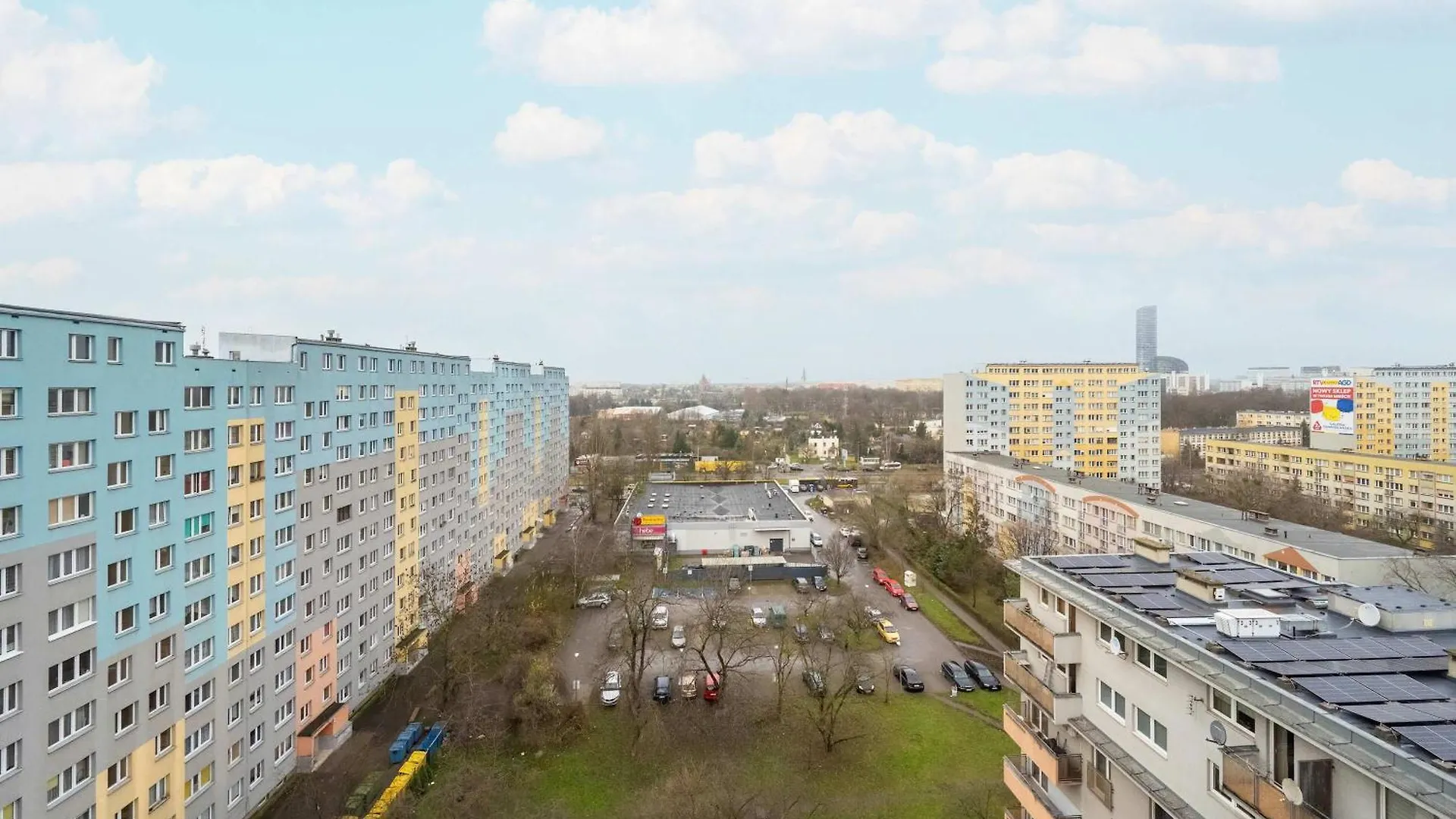 Jasne I Przytulne Studio Blisko Parku We Wroclawiu By Noclegi Renters Apartment Wroclaw